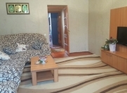 Satılır 3 otaqlı 75 m2 köhnə tikili Qaraçuxur