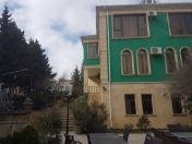 İcarəyə verilir 7 otaqlı 600 m2 həyət evi 28 may