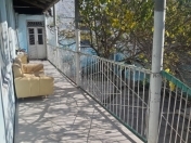 Satılır 4 otaqlı 120 m2 həyət evi Əmircan