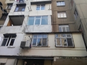 Satılır 3 otaqlı 75 m2 köhnə tikili 9 mkr