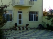 Satılır 7 otaqlı 300 m2 bağ evi Aviasiya Akademiyası Universiteti