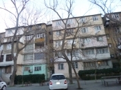 Satılır 1 otaqlı 33 m2 köhnə tikili Nəriman Nərimanov m.