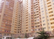 Satılır 2 otaqlı 100 m2 yeni tikili İnşaatçılar m.