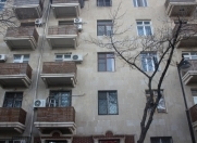 İcarəyə verilir 3 otaqlı 80 m2 köhnə tikili Nəriman Nərimanov m.