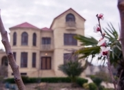 İcarəyə verilir 8 otaqlı 440 m2 həyət evi Xəzər r.