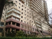 İcarəyə verilir 3 otaqlı 210 m2 yeni tikili MUM