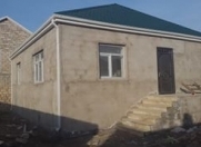 Satılır 3 otaqlı 100 m2 həyət evi Buzovna