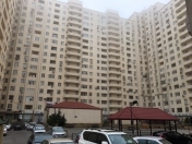 Satılır 1 otaqlı 50 m2 yeni tikili Binəqədi r.