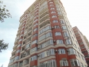 İcarəyə verilir 3 otaqlı 150 m2 yeni tikili Rusiya səfirliyi