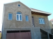 Satılır 4 otaqlı 200 m2 həyət evi Masazır