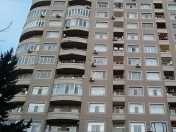 Satılır 4 otaqlı 181 m2 yeni tikili Zərifə Əliyeva adına park