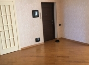 İcarəyə verilir 3 otaqlı 180 m2 yeni tikili Badamdar