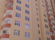 Satılır 2 otaqlı 78 m2 yeni tikili İnşaatçılar m.
