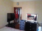 Satılır 2 otaqlı 60 m2 köhnə tikili Ukrayna dairəsi