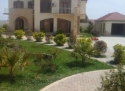 İcarəyə verilir 6 otaqlı 200 m2 bağ evi Şüvəlan