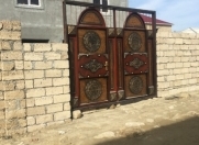 Satılır 5 otaqlı 200 m2 həyət evi Qaraçuxur