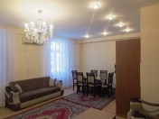 İcarəyə verilir 2 otaqlı 60 m2 yeni tikili İnşaatçılar m.