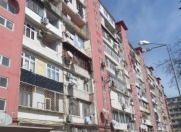 Satılır 3 otaqlı 80 m2 köhnə tikili 8 mkr