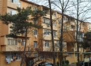 İcarəyə verilir 2 otaqlı 47 m2 köhnə tikili 3 mkr