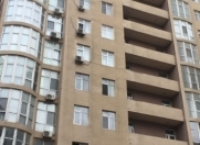 İcarəyə verilir 4 otaqlı 196 m2 yeni tikili 20 yanvar m.