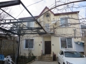 Satılır 5 otaqlı 190 m2 həyət evi Badamdar