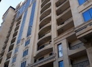 İcarəyə verilir 4 otaqlı 174 m2 yeni tikili Sahil m.