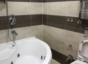 İcarəyə verilir 3 otaqlı 135 m2 yeni tikili 4 mkr