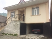 Satılır 3 otaqlı 200 m2 həyət evi Ramana