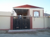 Satılır 3 otaqlı 100 m2 həyət evi Binəqədi