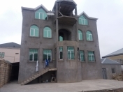 Satılır 6 otaqlı 200 m2 həyət evi Əhmədli