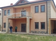 İcarəyə verilir 5 otaqlı 300 m2 həyət evi Qəbələ