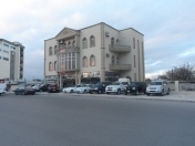 İcarəyə verilir 8 otaqlı 250 m2 obyekt Şah İsmayıl Xətai m.