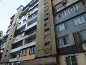 Satılır 4 otaqlı 100 m2 köhnə tikili İnşaatçılar m.