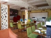 İcarəyə verilir 3 otaqlı 1 m2 obyekt Azadlıq prospekti m.