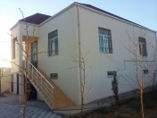 Satılır 3 otaqlı 300 m2 həyət evi Novxanı