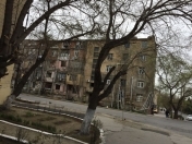 İcarəyə verilir 1 otaqlı 40 m2 köhnə tikili Qara Qarayev m.