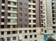 Satılır 5 otaqlı 225 m2 yeni tikili Şah İsmayıl Xətai m.