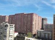 Satılır 2 otaqlı 77 m2 yeni tikili İnşaatçılar m.
