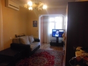 Satılır 1 otaqlı 40 m2 köhnə tikili Sevinc k/t