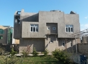 Satılır 9 otaqlı 450 m2 həyət evi Badamdar