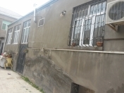 Satılır 5 otaqlı 100 m2 həyət evi Binə
