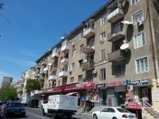 Satılır 1 otaqlı 40 m2 obyekt 28 May m.