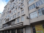 Satılır 4 otaqlı 153 m2 yeni tikili Ayna Sultanova heykəli