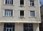 Satılır 3 otaqlı 143 m2 yeni tikili Memar Əcəmi m.