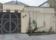 Satılır 6 otaqlı 200 m2 həyət evi Bakıxanov