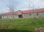 Satılır 15 otaqlı 500 m2 obyekt Quba