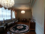 Satılır 12 otaqlı 360 m2 həyət evi 6 mkr