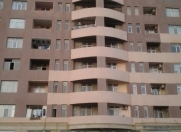 Satılır 4 otaqlı 90 m2 yeni tikili Neapol dairəsi