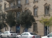 Satılır 3 otaqlı 85 m2 köhnə tikili 28 may