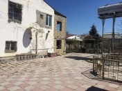 Satılır 3 otaqlı 1200 m2 bağ evi Fatmayı